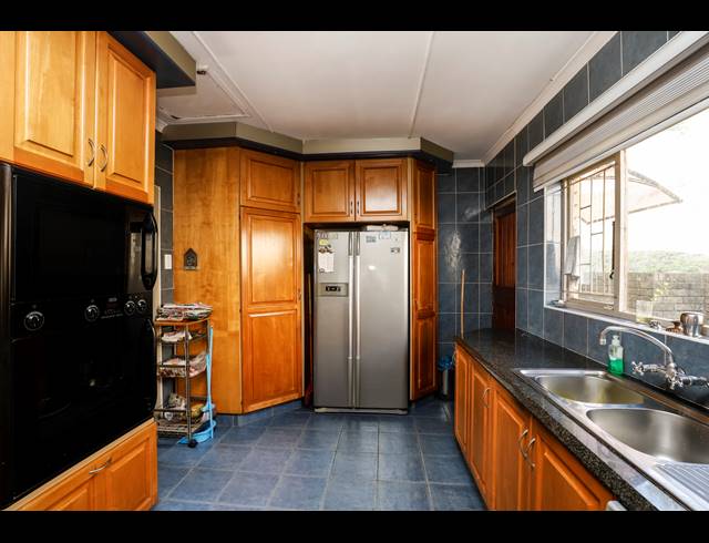 3 BEDROOM HOUSE FOR SALE IN AVOCA